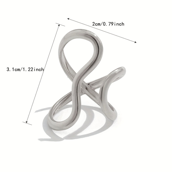 Anello Chic con Onda Asimmetrica