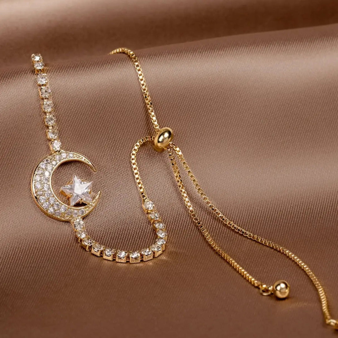 Bracciale con Ciondolo Luna in Zirconia e Oro