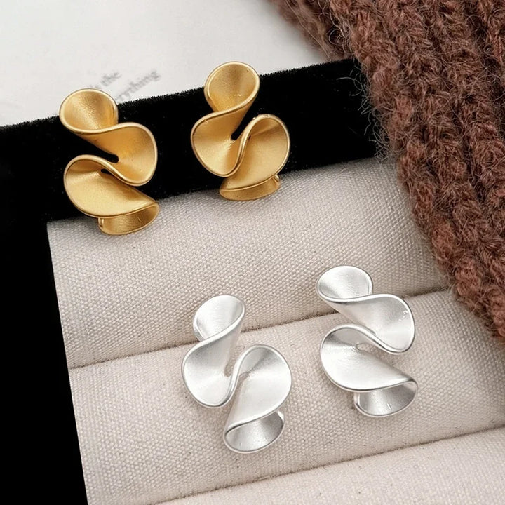 Orecchini a Fiore in Argento e Oro 18K
